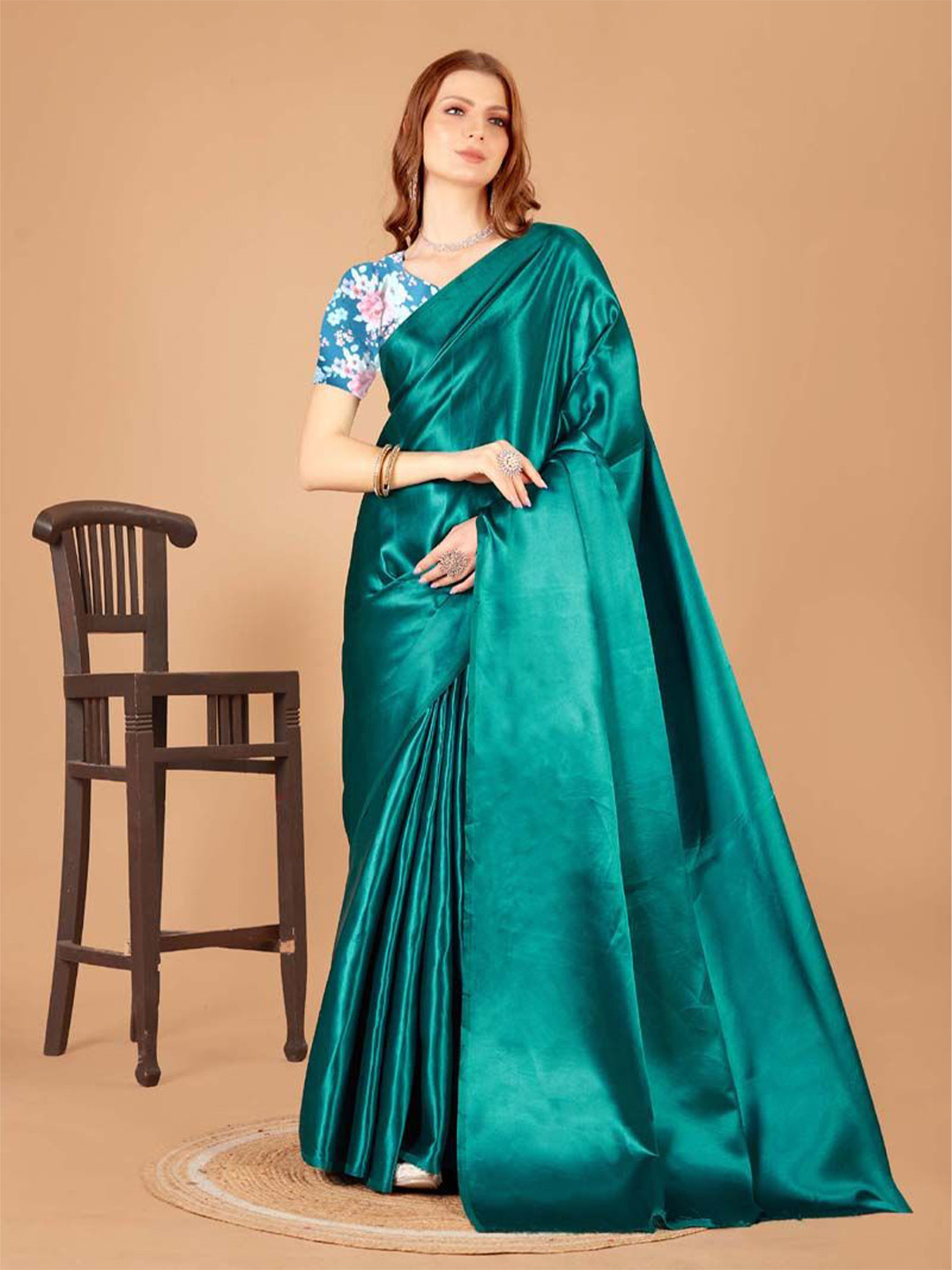 Aruna Sarees Solid Satin Saree with Blouse Piece