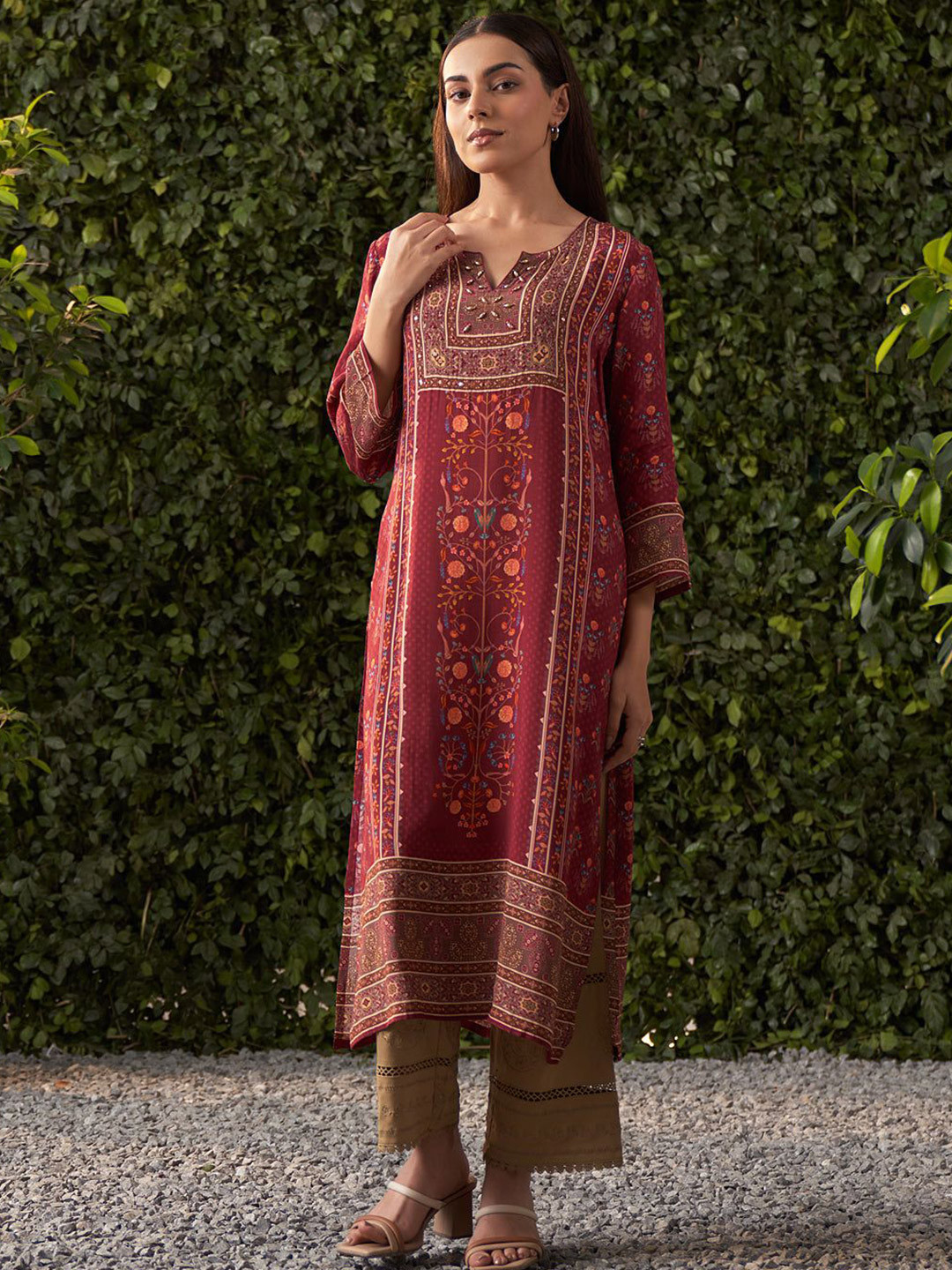 Lakshita Women Floral Printed Casual Kurta