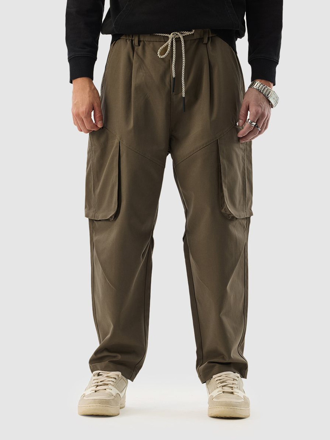 Snitch Men Olive Mid-Rise Relaxed Fit Pleated Trousers