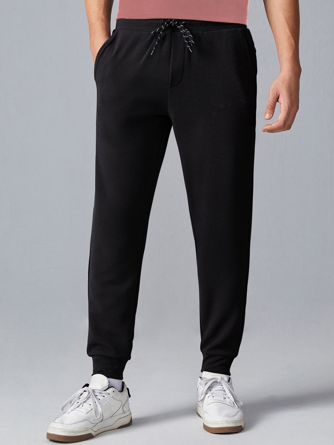 SZN Men Black High-Rise Relaxed Fit Joggers