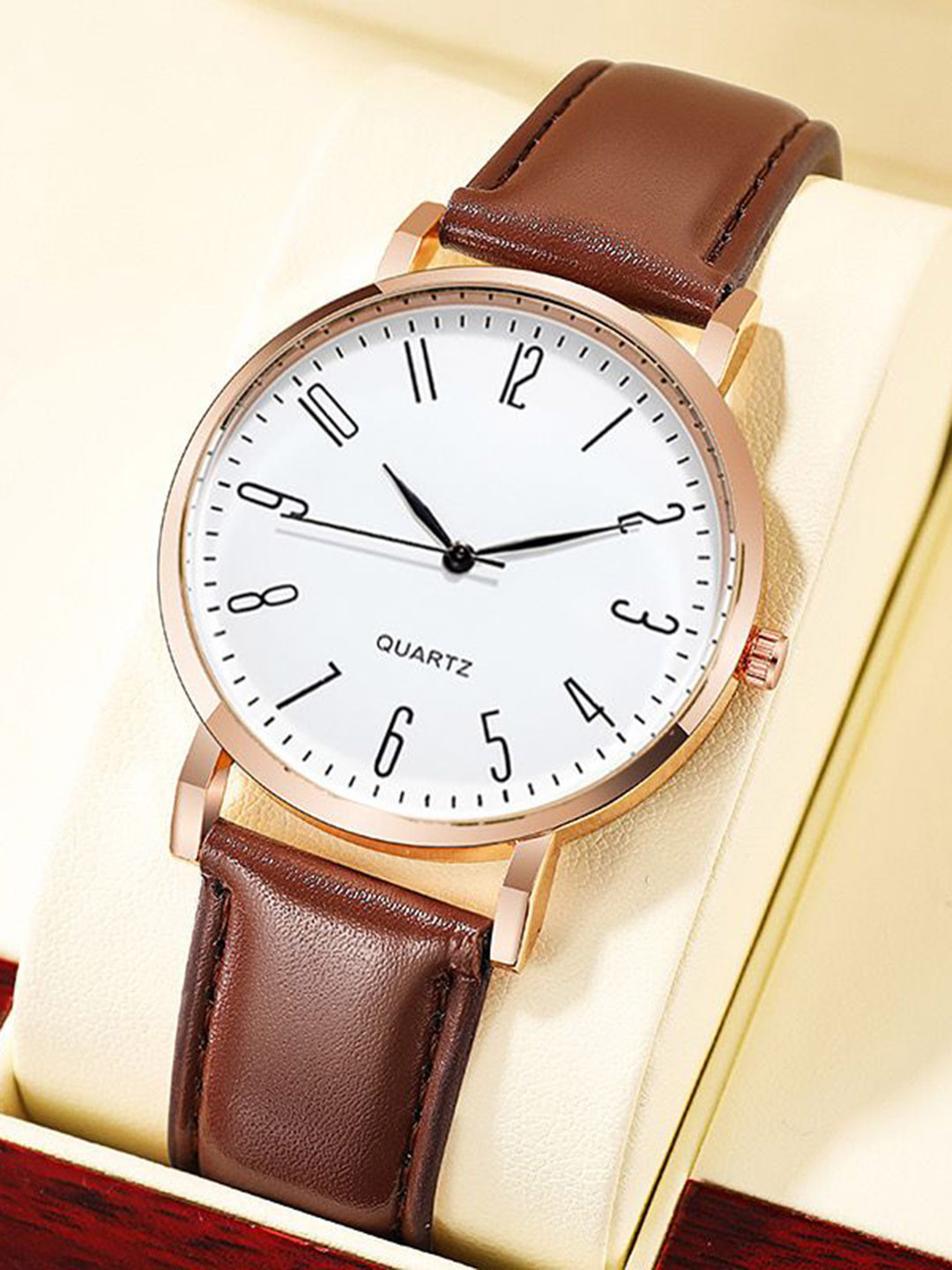 JUST LIKE Men Round Dial And Leather Straps Analogue Watch 601 white dial brown belt