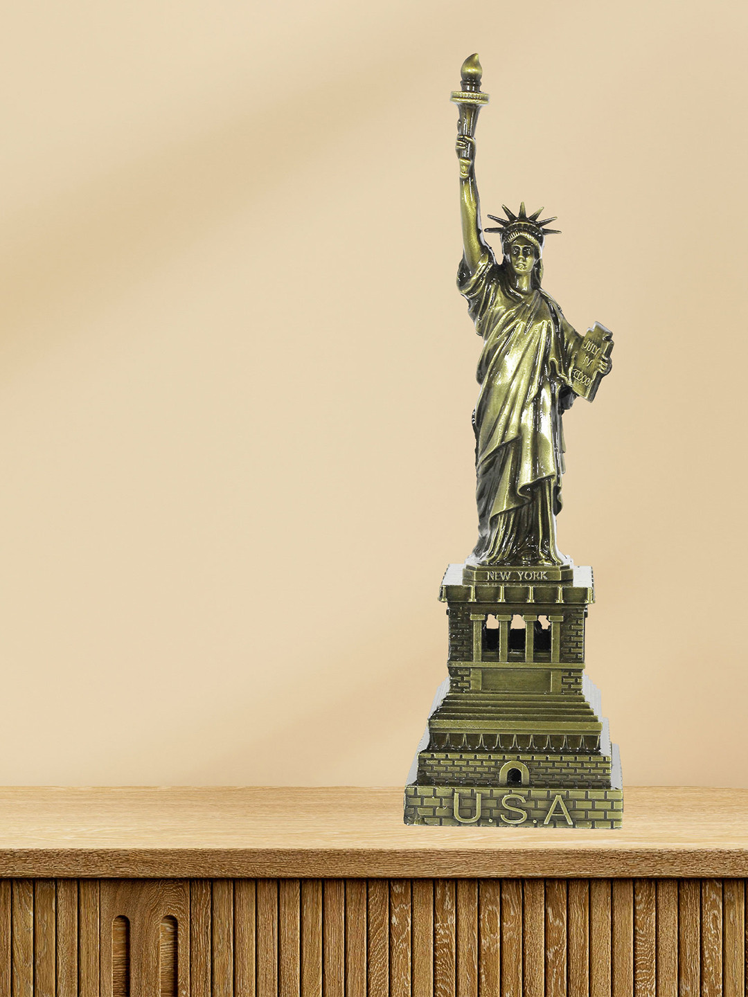 THE QUIRKY HOME Dubai Burj Khalifa Bronze Metal Metallic Home Office Medium Showpiece - 9.8 Inches