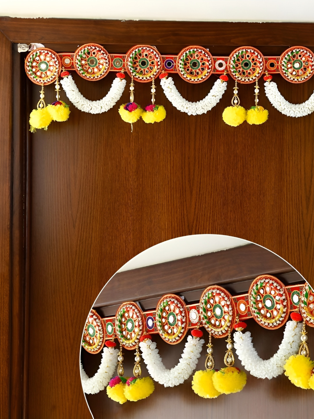 Aura Red & White Textured Wall Decor Toran