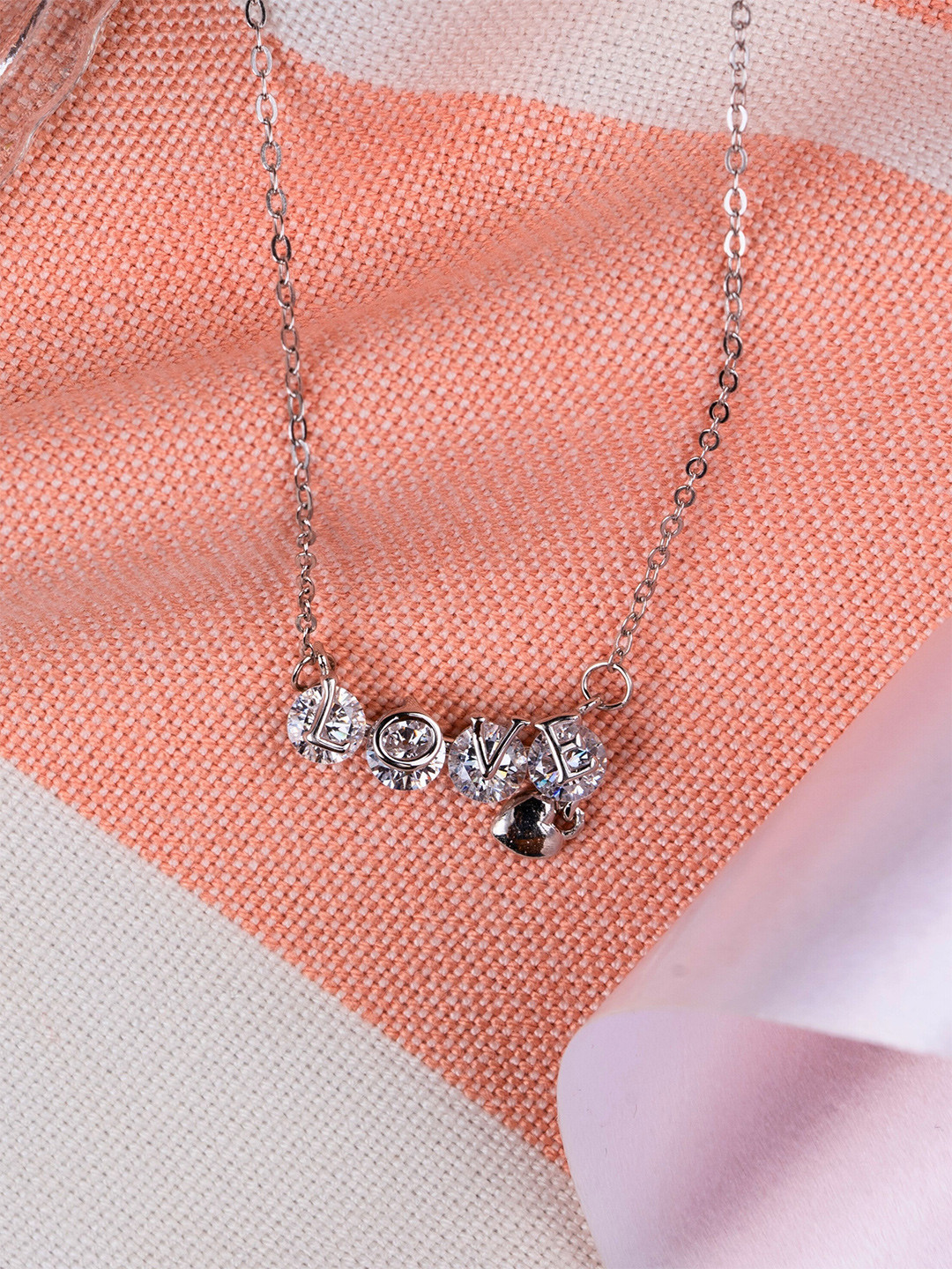 GLYTERS 925 Sterling Silver Rhodium-Plated CZ-Stone Studded Love Luminary Pendant Chain