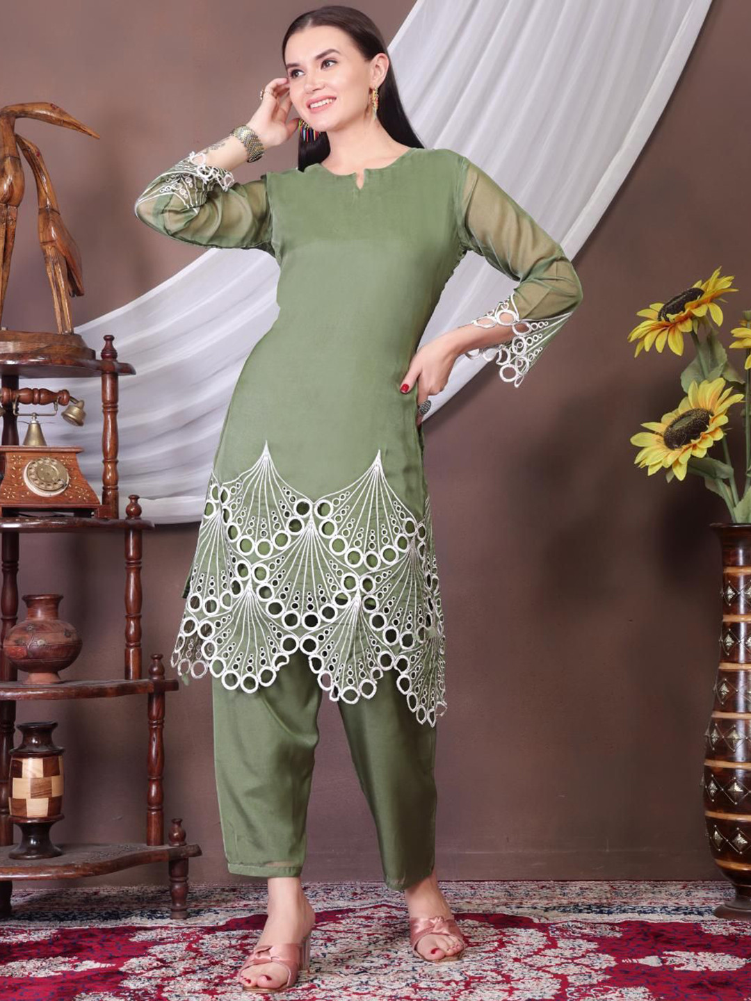 BINDUDI Floral Embroidered Schiffli Notch Neck Organza A-Line Kurta With Trousers