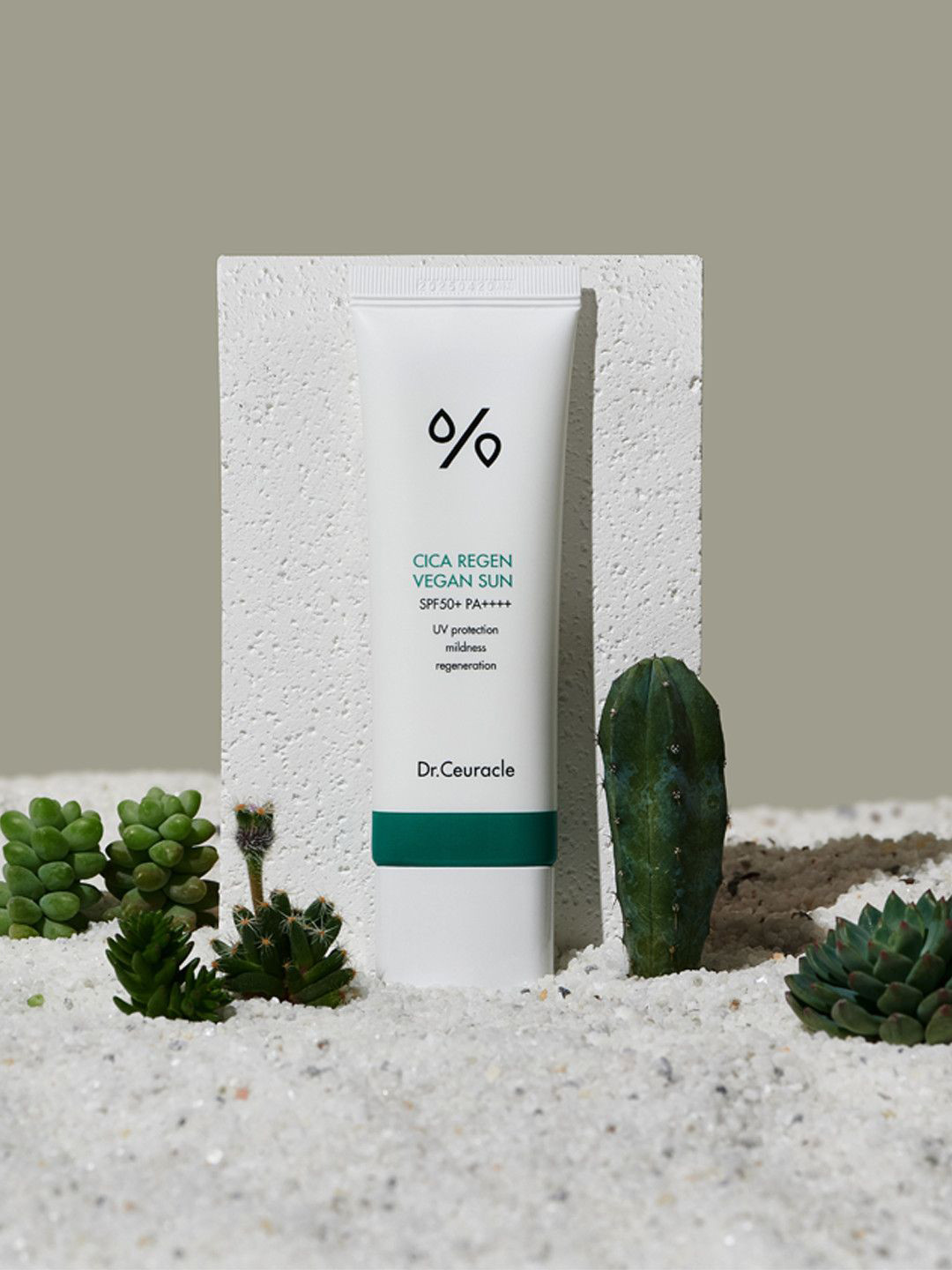 Dr.Ceuracle Cica Regen Vegan Sun With SPF50 PA ++++ - 50 ml