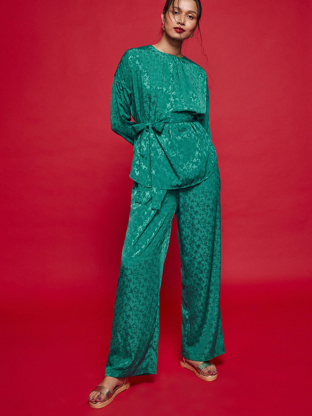 The Label Life Women Evergreen Jacquard Pleated Pants