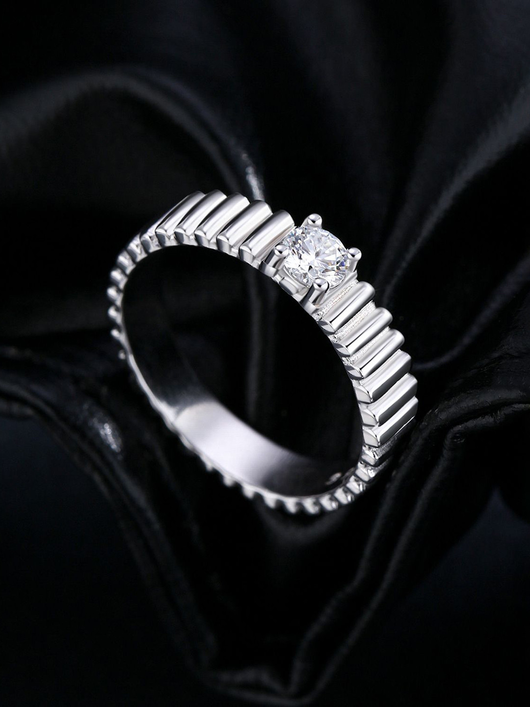 The Roadster Lifestyle Co Men Silver-Plated American Diamond-Studded Finger Ring