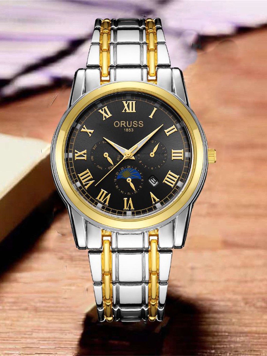 ORUSS Men Dial & Stainless Steel Straps Analogue Watch IHHCJBEBFACJ