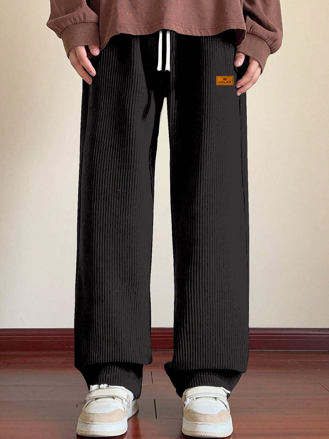 RAJOVATI Men Loose Fit Regular Trousers
