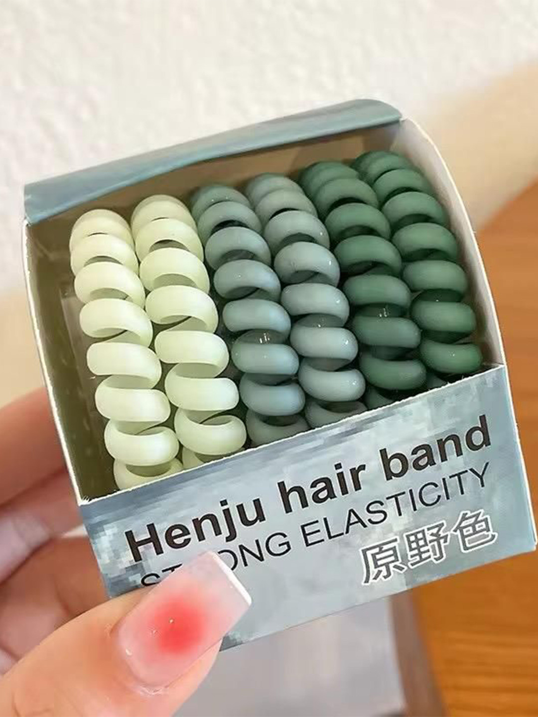 Radhya Accessories Women Lush green matte finish Set Of 6 Spiral Hairties