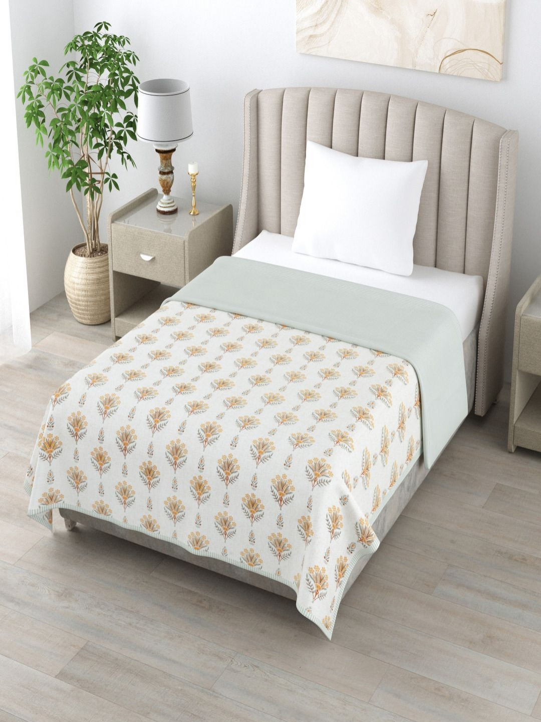 Divine MOdex White & Yellow Printed Cotton 180 TC AC Room Reversible Single Bed Dohar