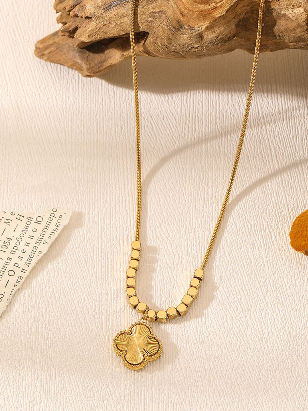 Aiza 18KT Gold Plated Golden Clover Necklace