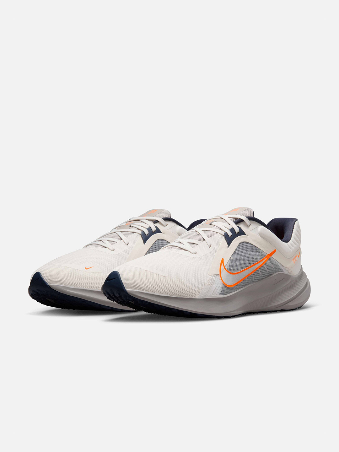 Nike Men's Quest 5 Road Running Shoes