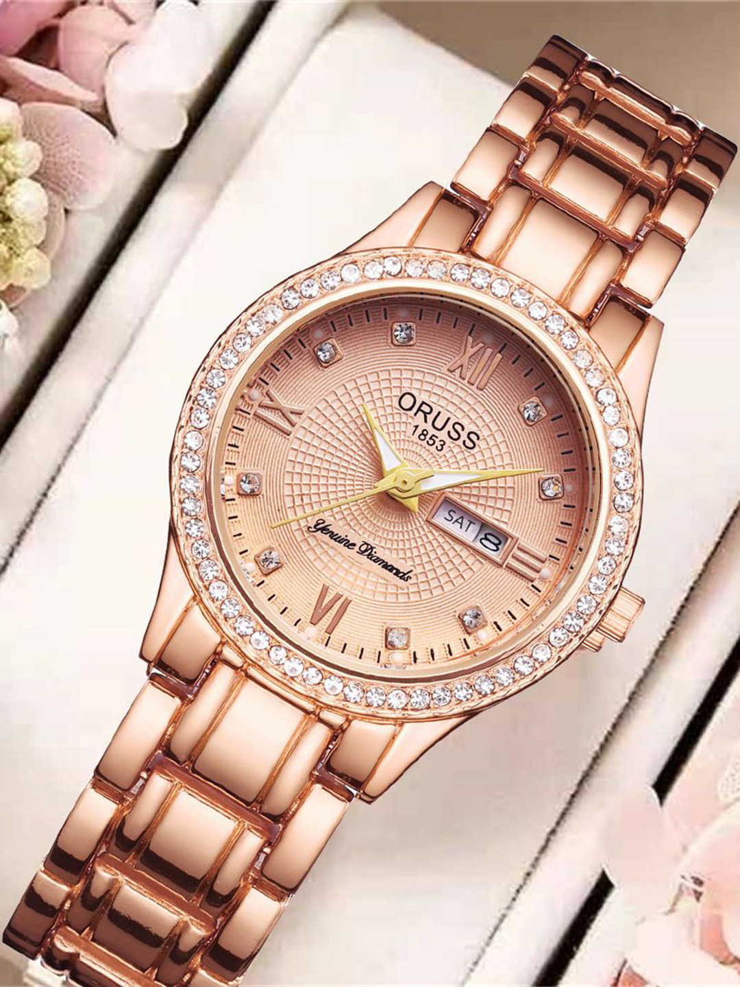 ORUSS Women Dial & Stainless Steel Straps Analogue Watch IHCFAEJEGFIB