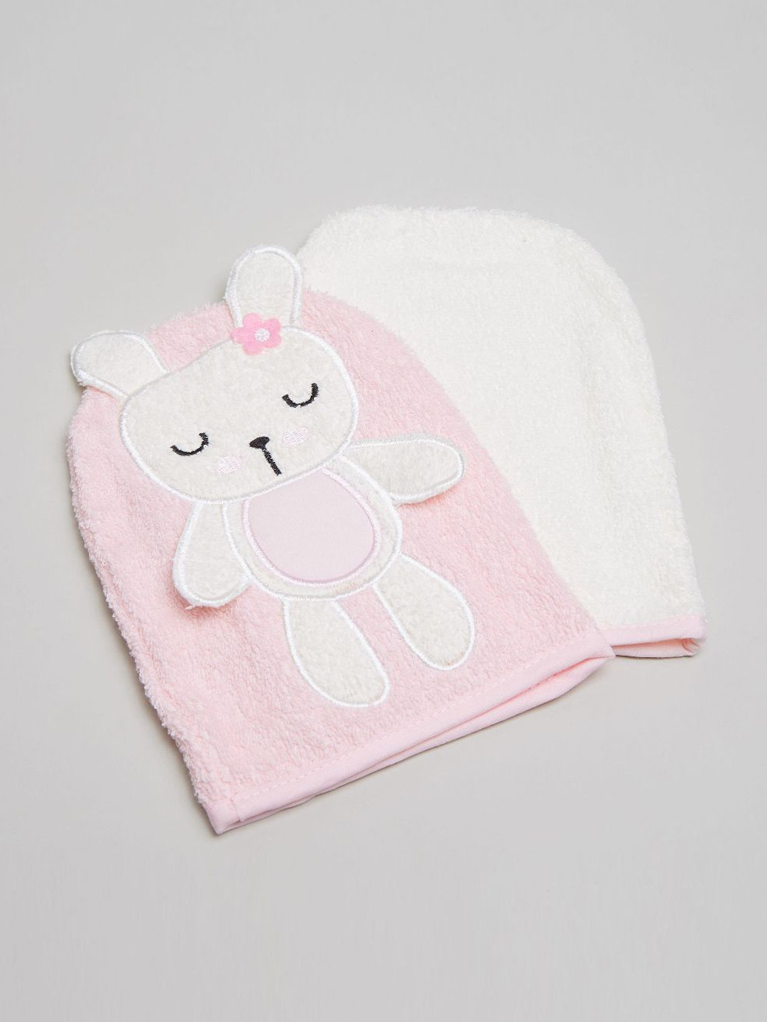 Juniors by Babyshop Kids Set Of 2 Embroidered Patch Wash Baby Bath Sponges Mitten