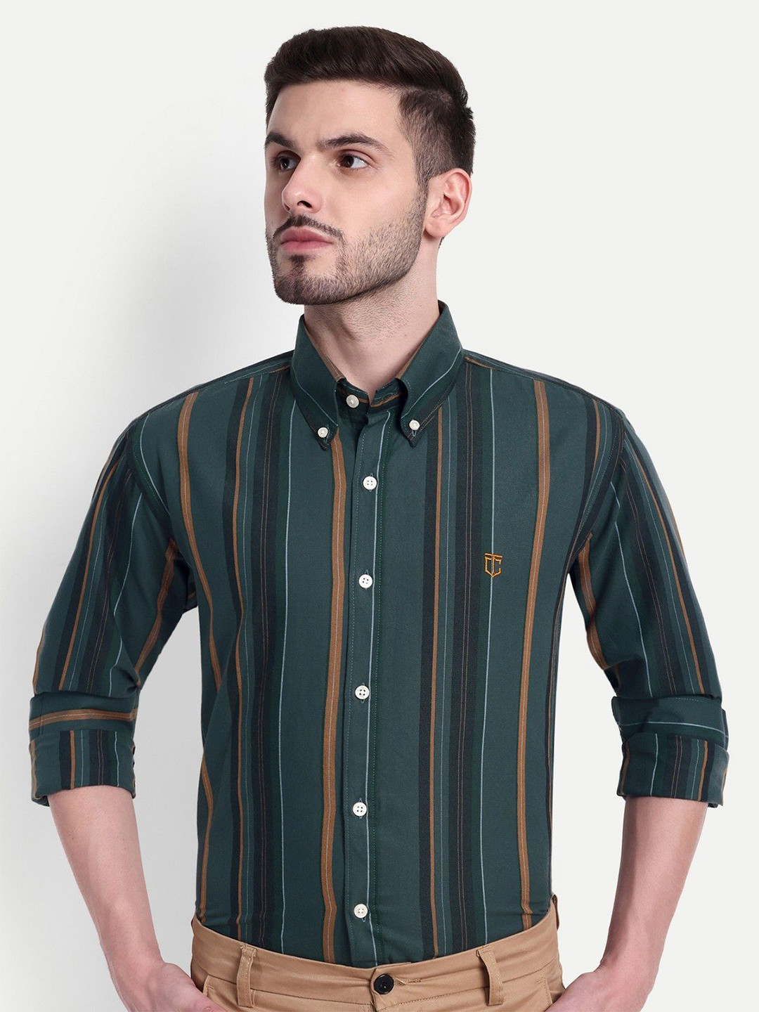 The Collared Men Classic Tailored Fit Vertical Striped Cotton Casual Shirt