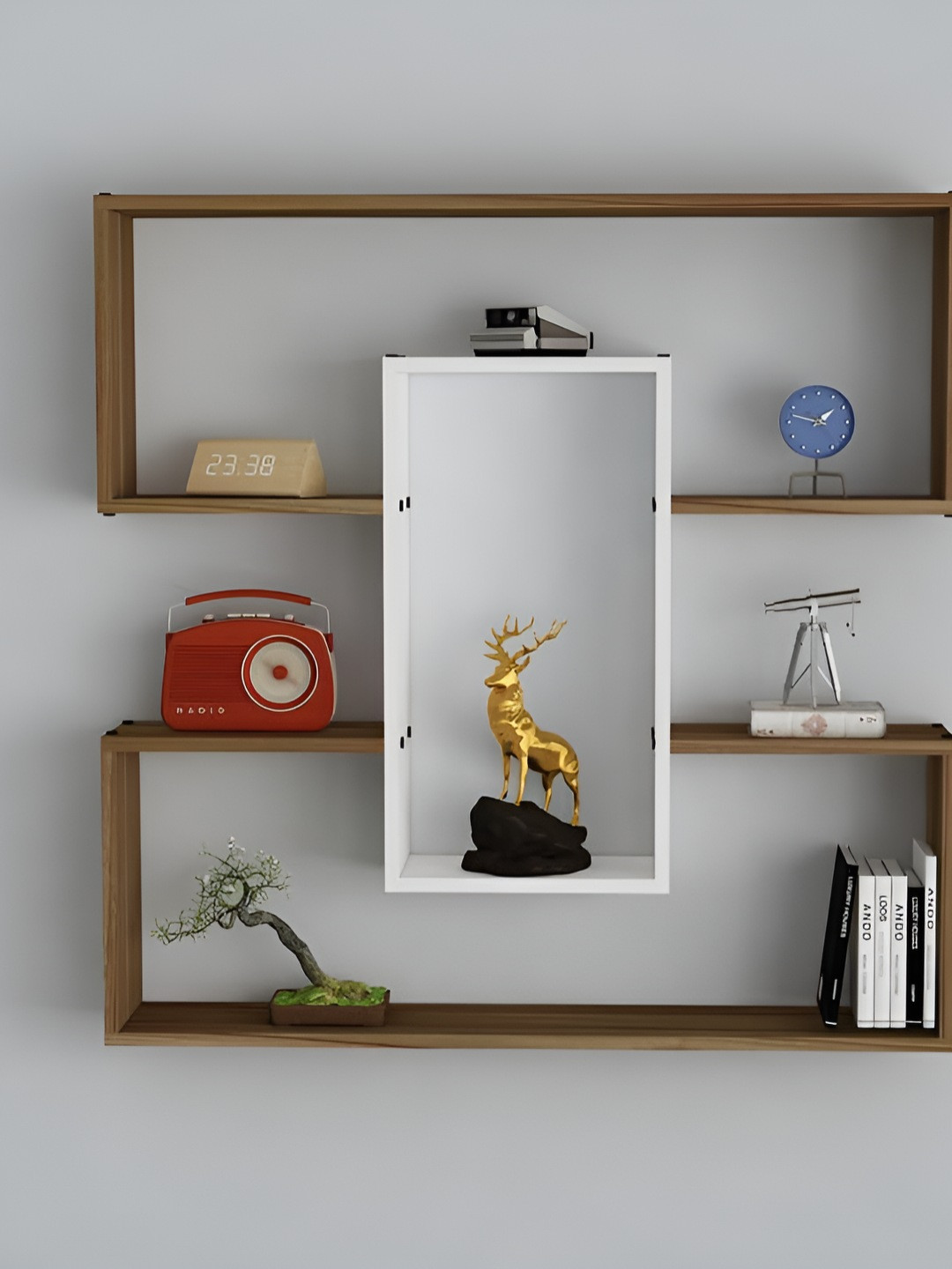 SIVOM Brown & White Wooden Board Wall Shelf