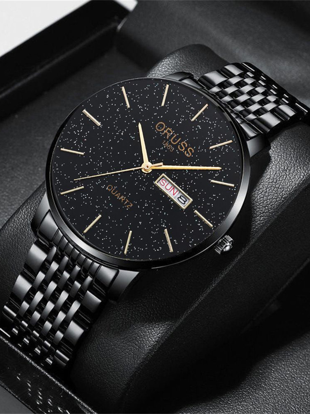 ORUSS Men Round Dial & Stainless Steel Straps Analogue Watch IHHEBIGIJACE