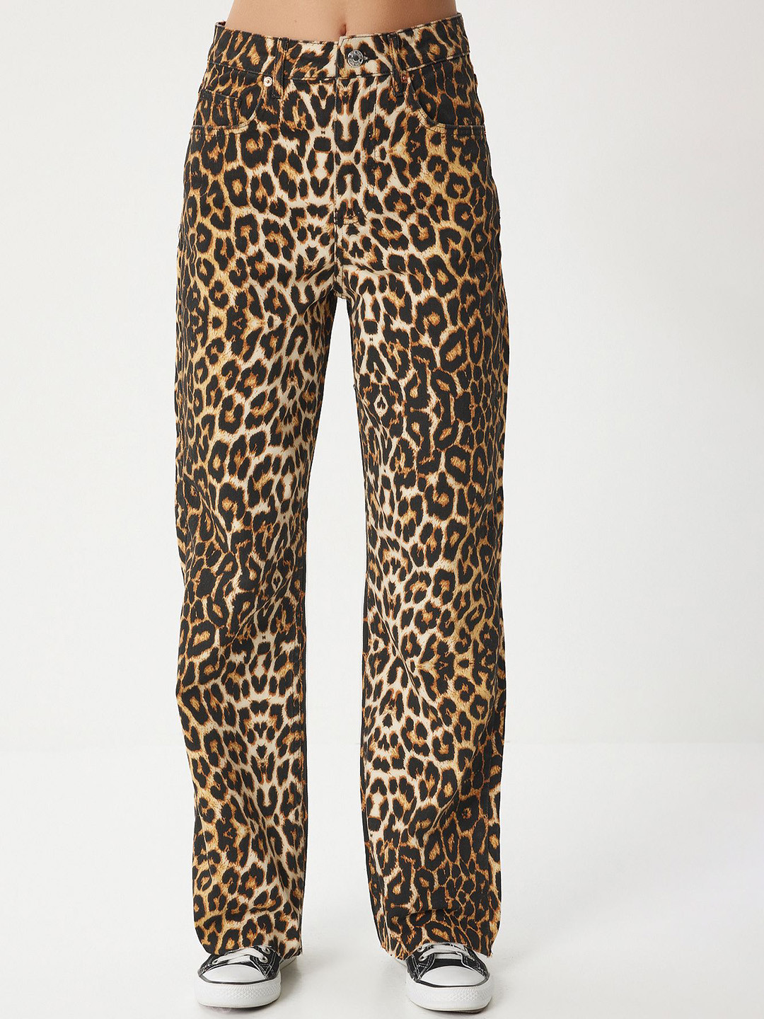Happiness istanbul Women Mid-Rise Highly Distressed Pure Cotton Cropped Jeans