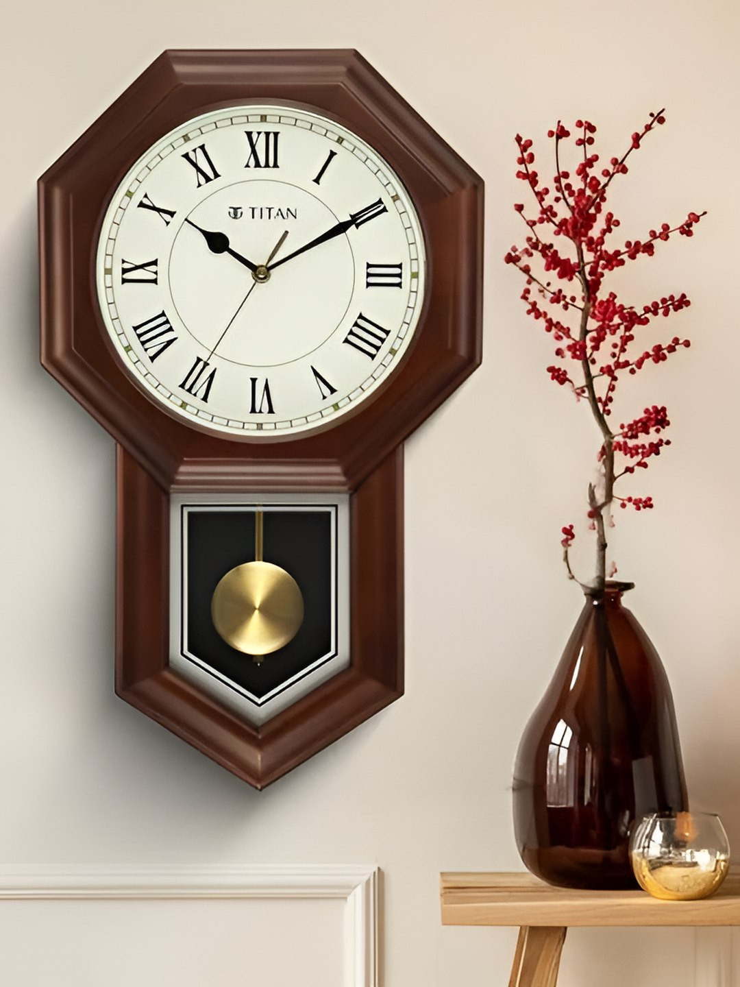 Titan Grandeur White & Brown Wooden Round Shaped Pendulum Wall Clock