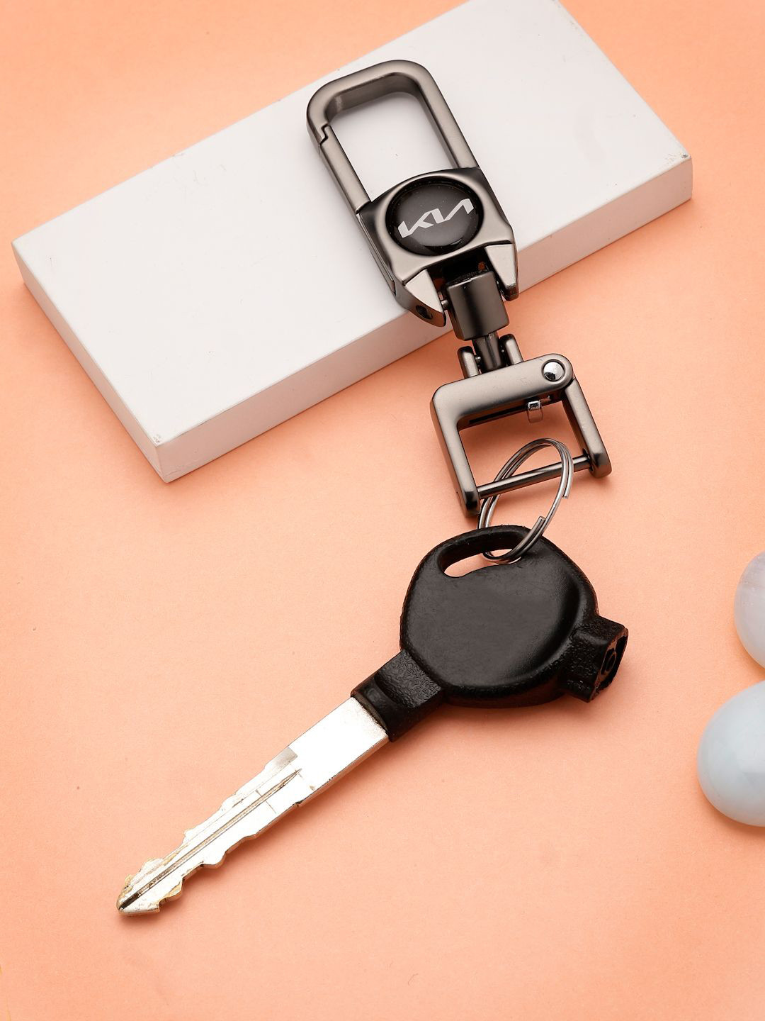 Shine N Sober Kia Stylish Keychain