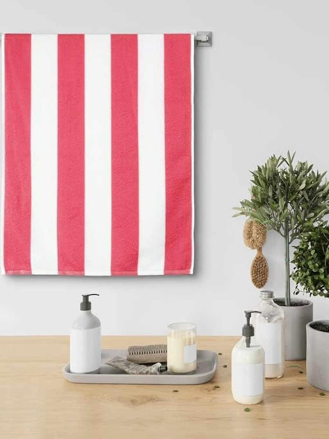 METRO LIVING Pink Striped 150 GSM Bath Towel