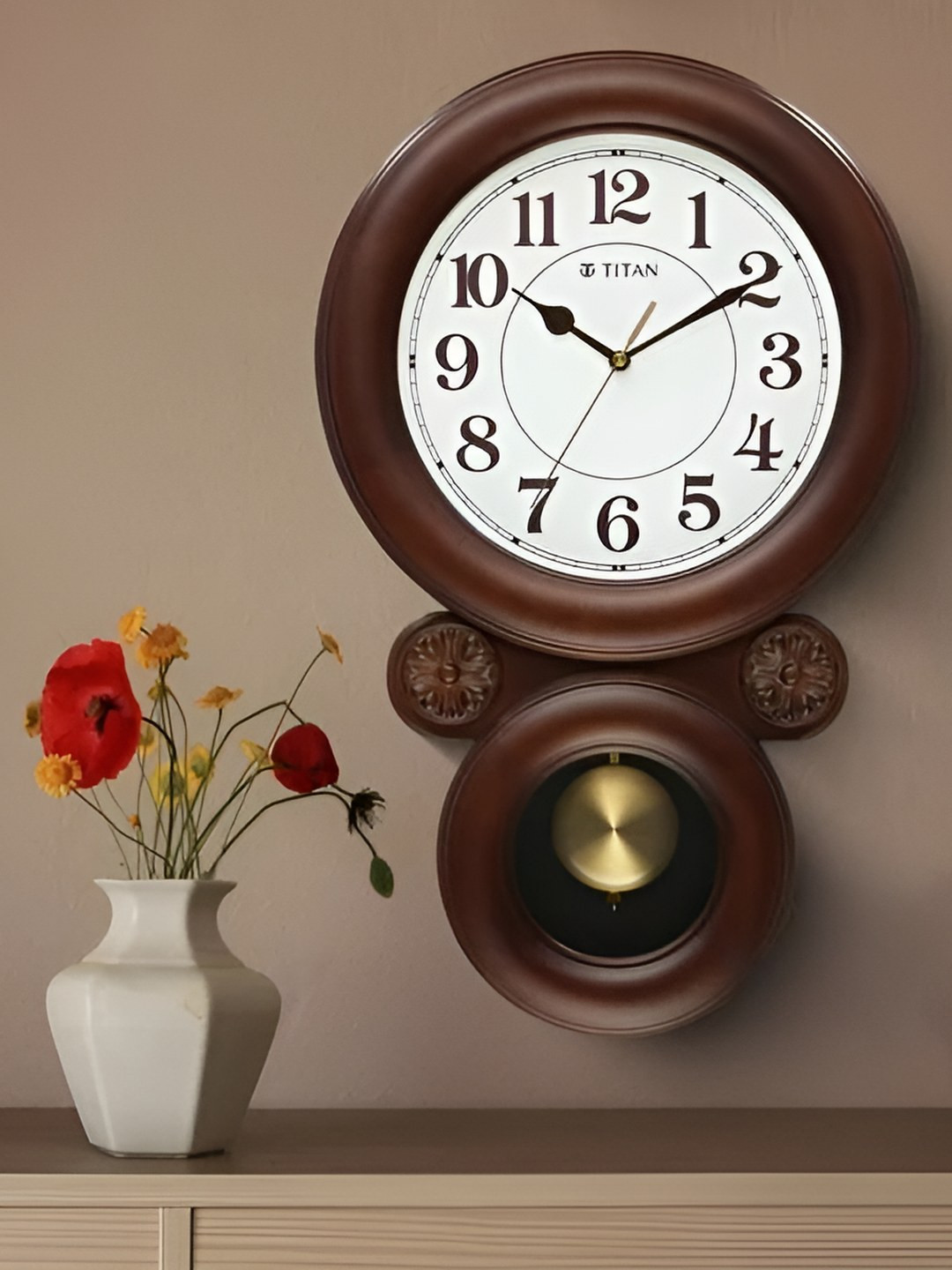 Titan Grandeur White & Brown Wooden Round Shaped Pendulum Wall Clock
