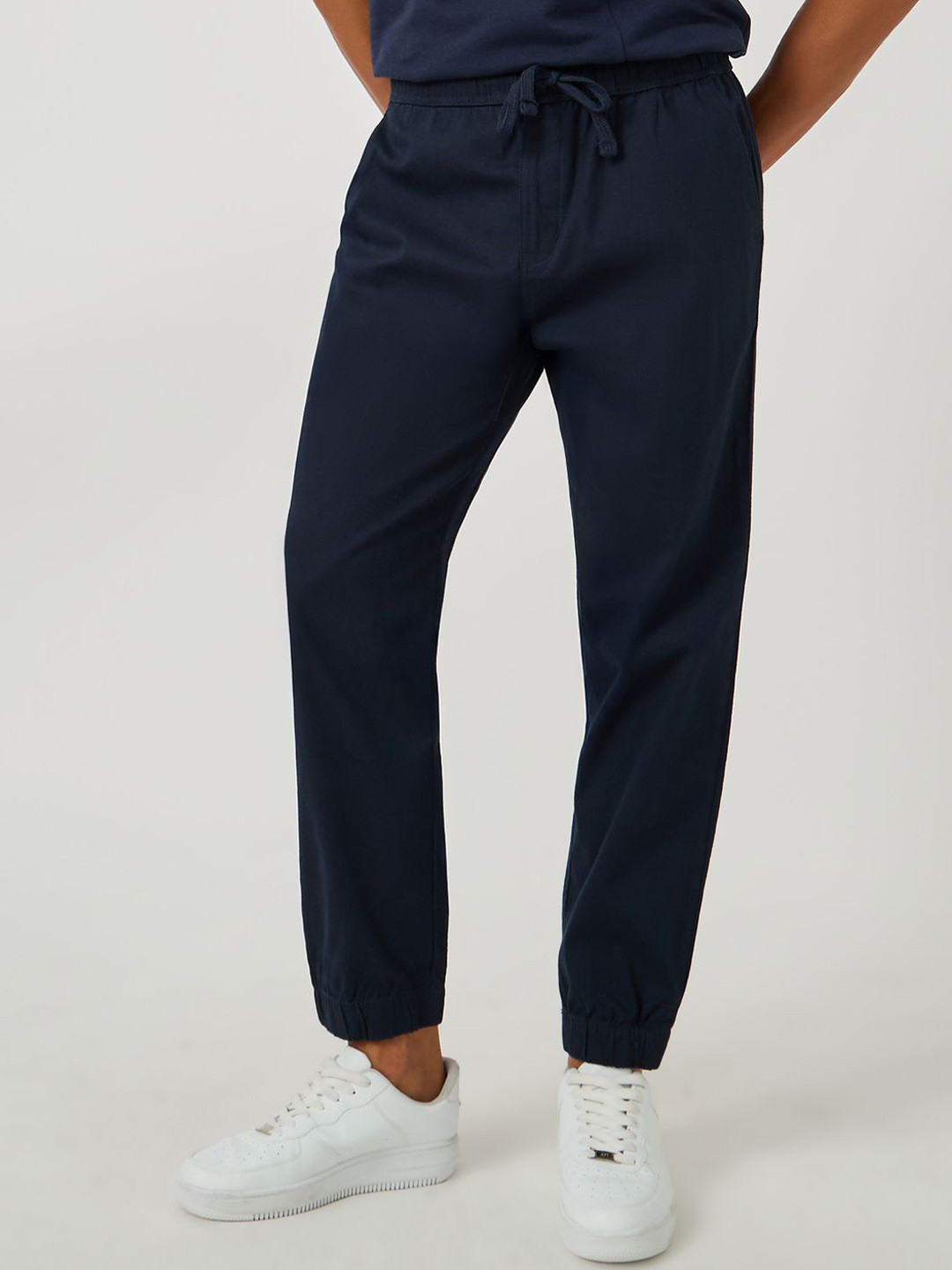 Styli Men Elasticated Cuff Relaxed Fit Linen Jogger With Drawcord