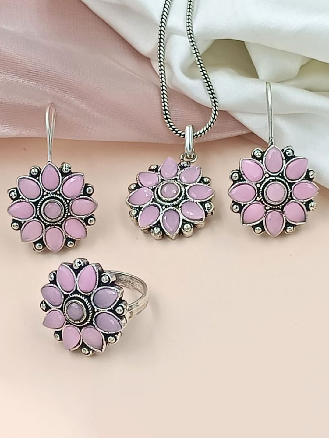 BLACKBOX Quartz Stone Studded & Oxidised Jewellery Set