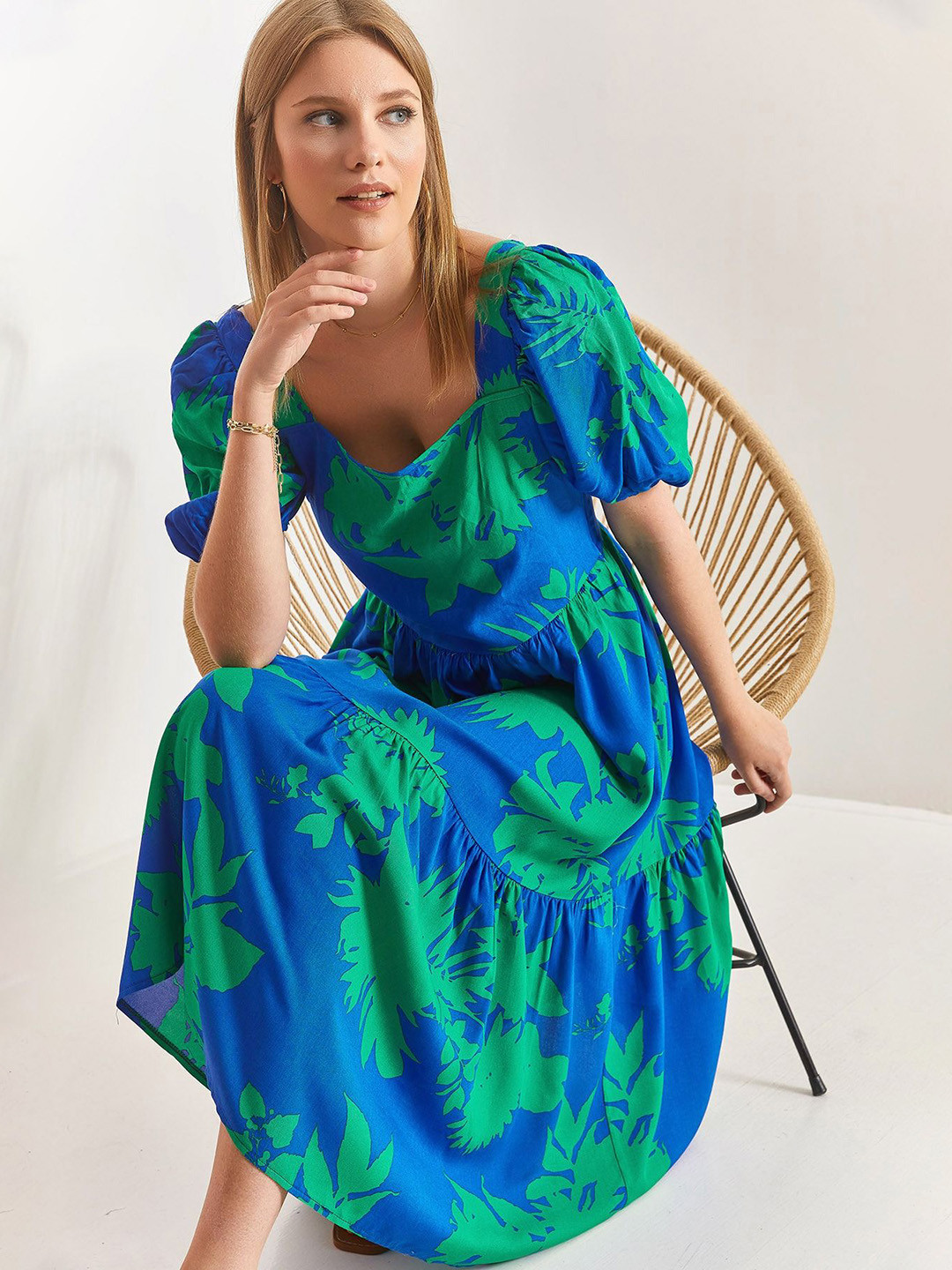 BIANCO LUCCI Women Tropical Print Flounce Fit and Flare Midi Dress