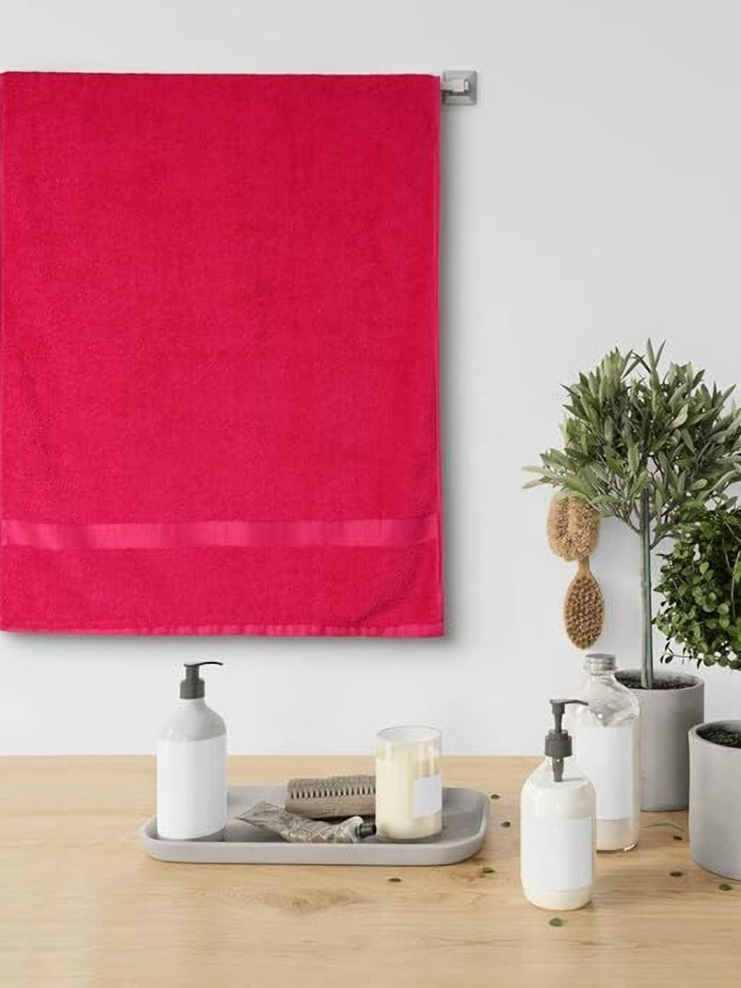 METRO LIVING Pink 225 GSM Bath Towel