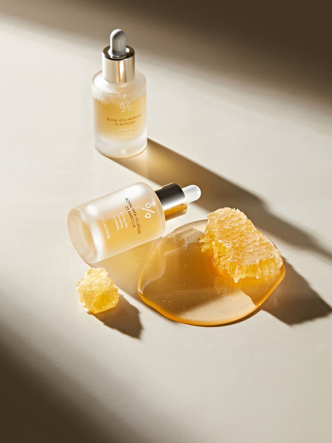 Dr.Ceuracle Royal Vita Propolis 33 Ampoule For Glowing Skin - 30 ml