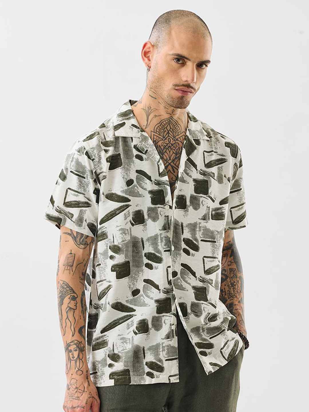 Snitch Men Off-White Abstract Shirt