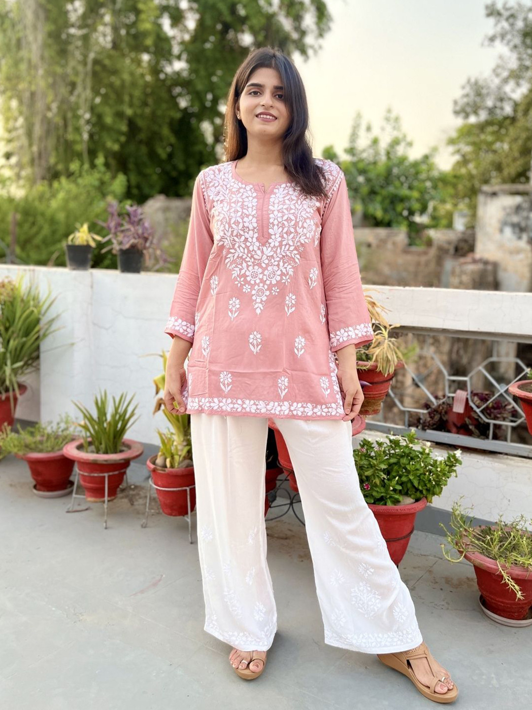 Everything In Chikankari Ethnic Motifs Embroidered Chikankari Modal Chikankari Kurti