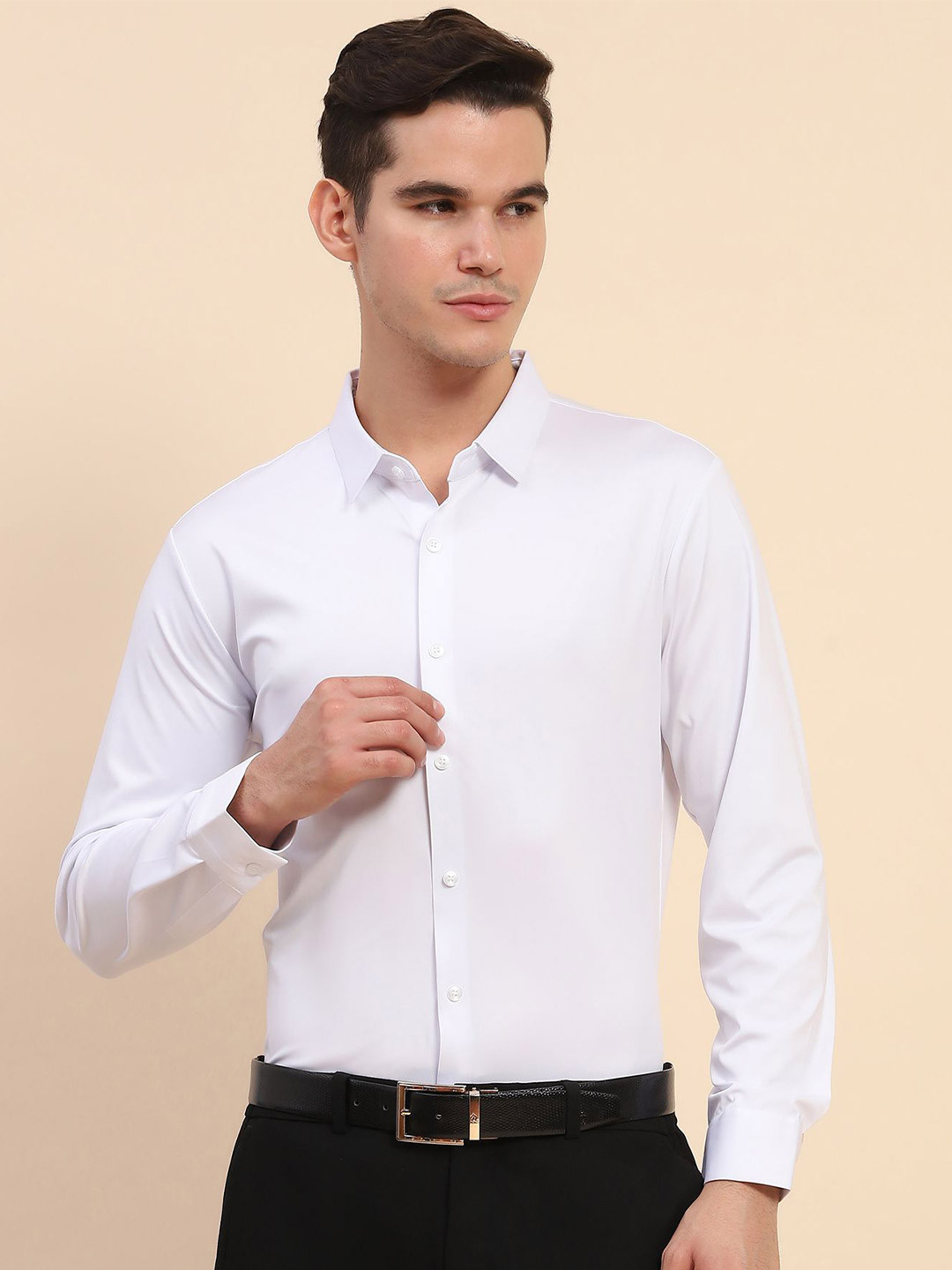 Global Republic Spread Collar Tailored Fit Shirt