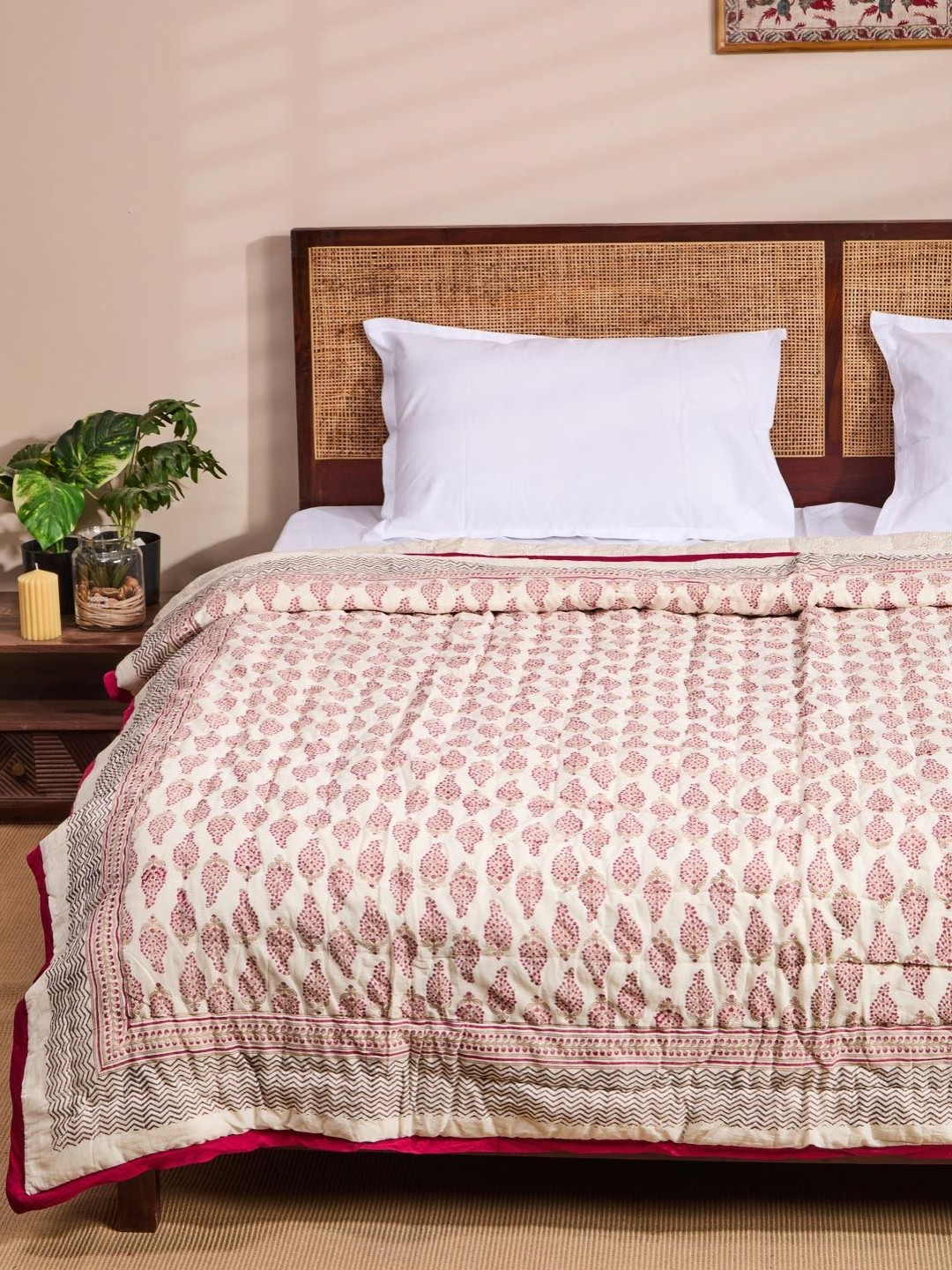 Fabindia Serene Pink & Cream Floral Printed AC Room Double Bed Quilt