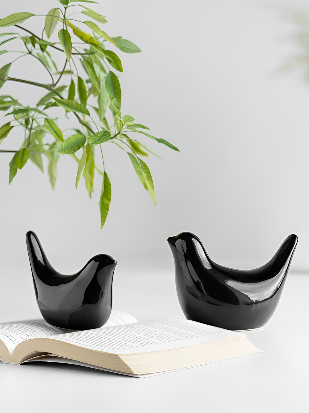 Claymistry Bird Family Black Ceramic Glossy Living Room Set of 4 Medium Showpieces - 3.1 Inches