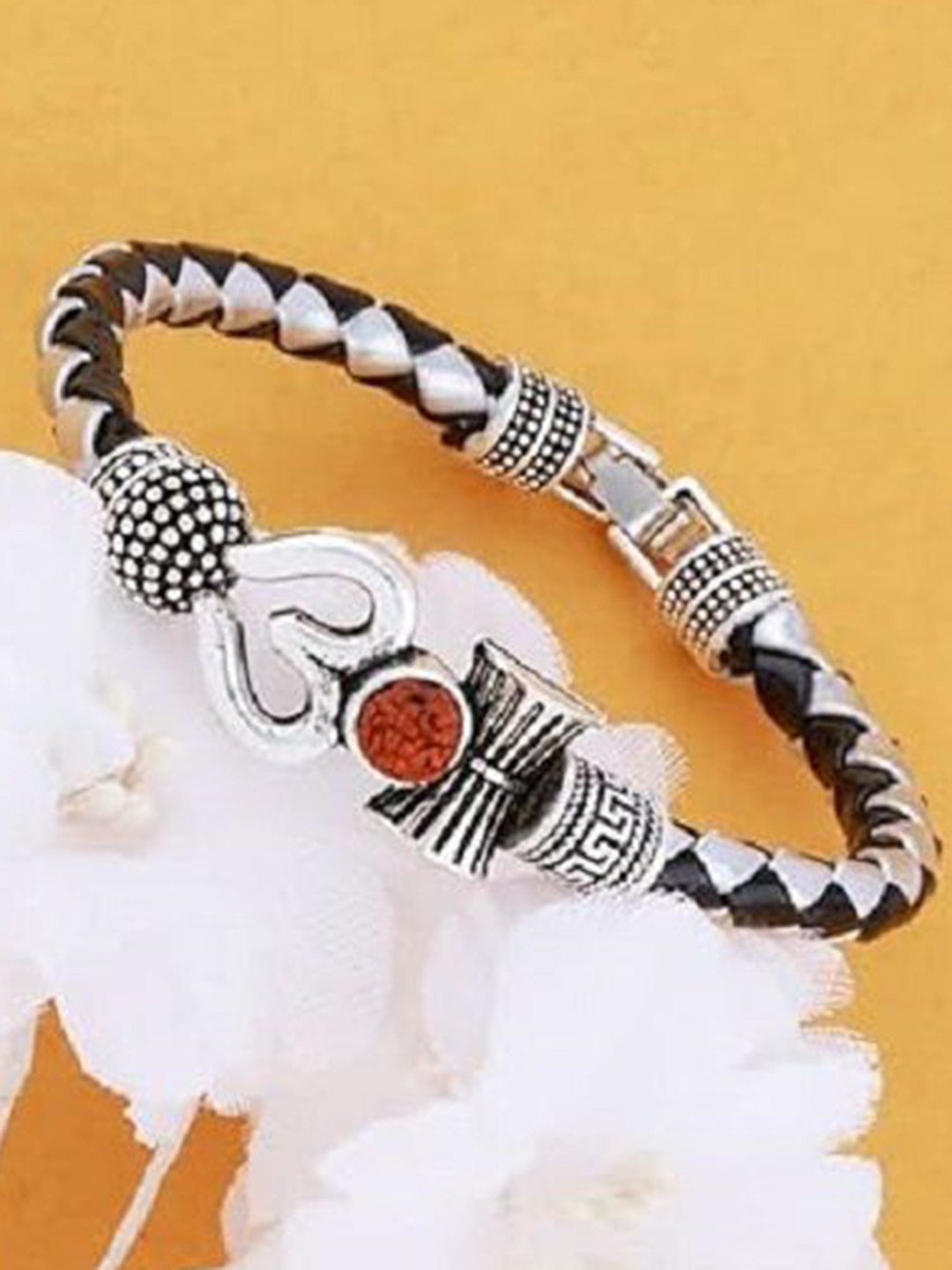 JUST LIKE Men Dial Wrist Watch And With Leathers Bracelet