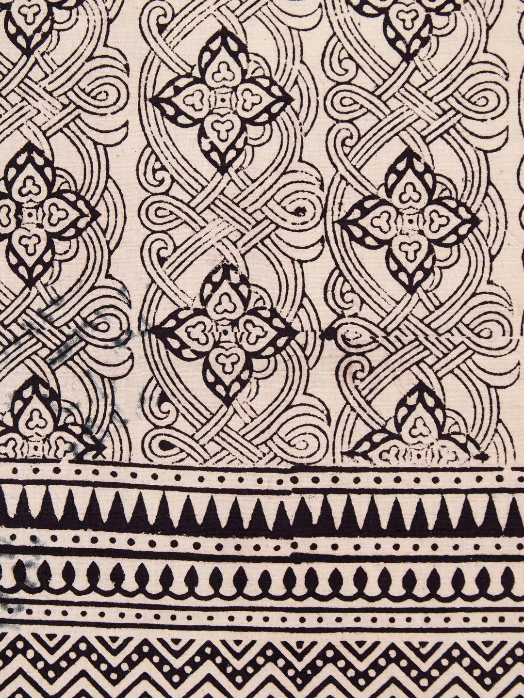 Fabindia Beige & Black Bagh Printed Cotton Lightweight Large Table Runner