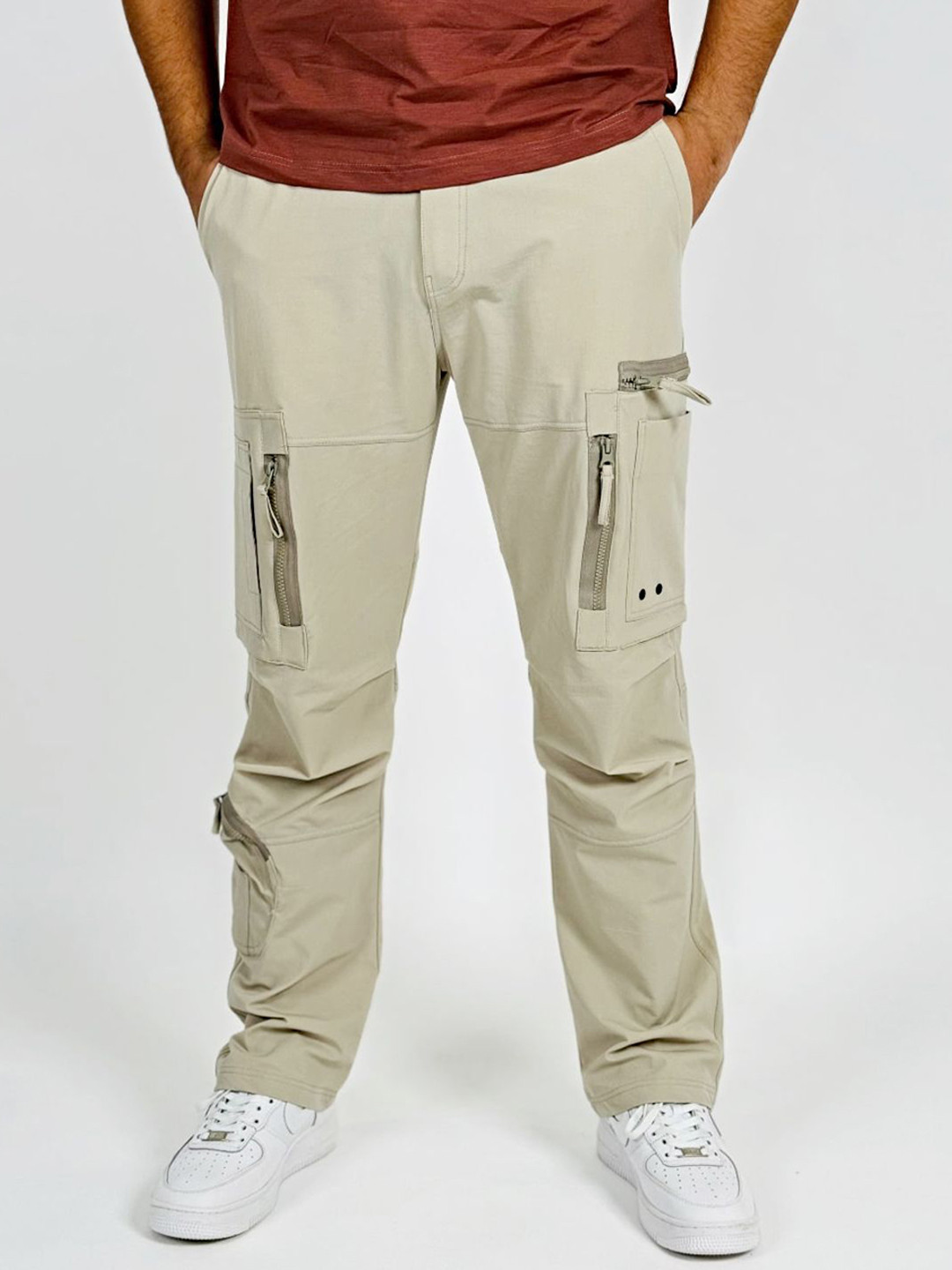 TIFTON Men Solid Mid-Rise Men Solid Mid-Rise Slim Fit Cargos Trousers