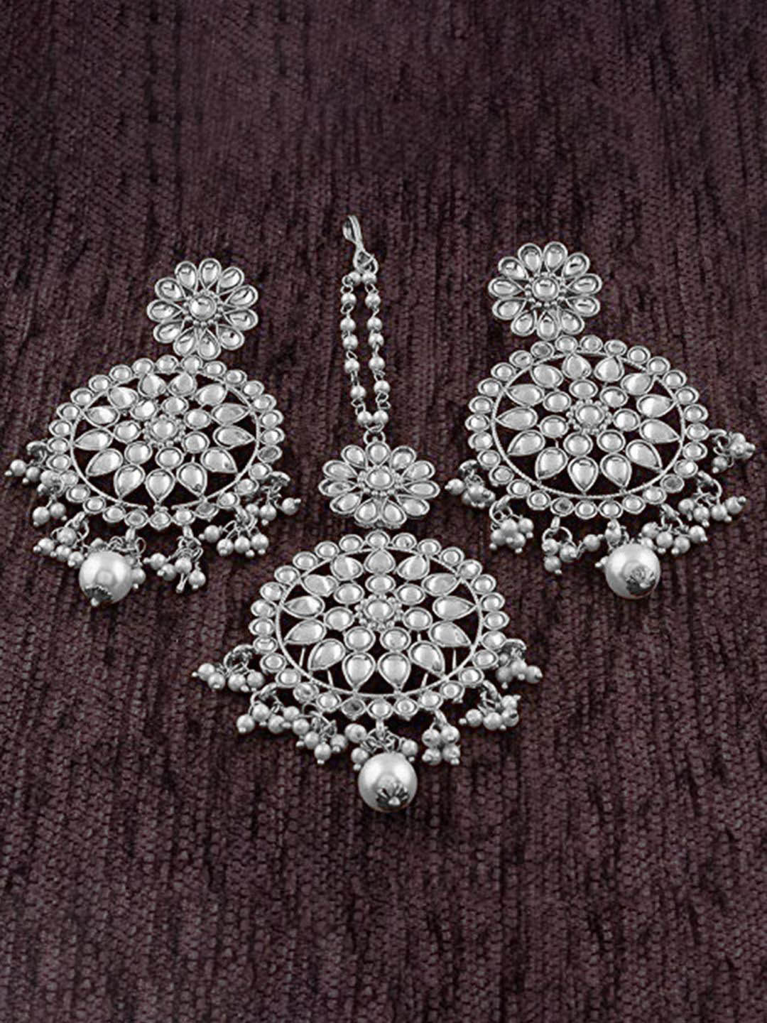 Peora Silver-Plated Kundan-Studded & Beaded Earrings With Maangtikka