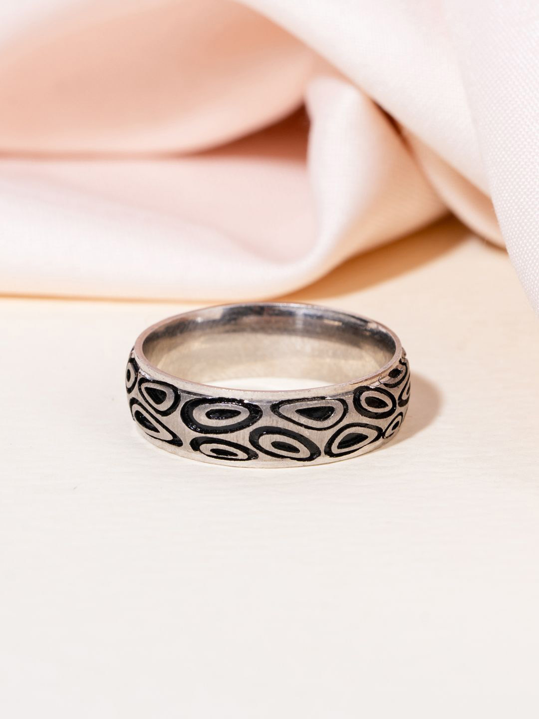 GLYTERS 925 Sterling Silver Eyes of Insight Finger Ring