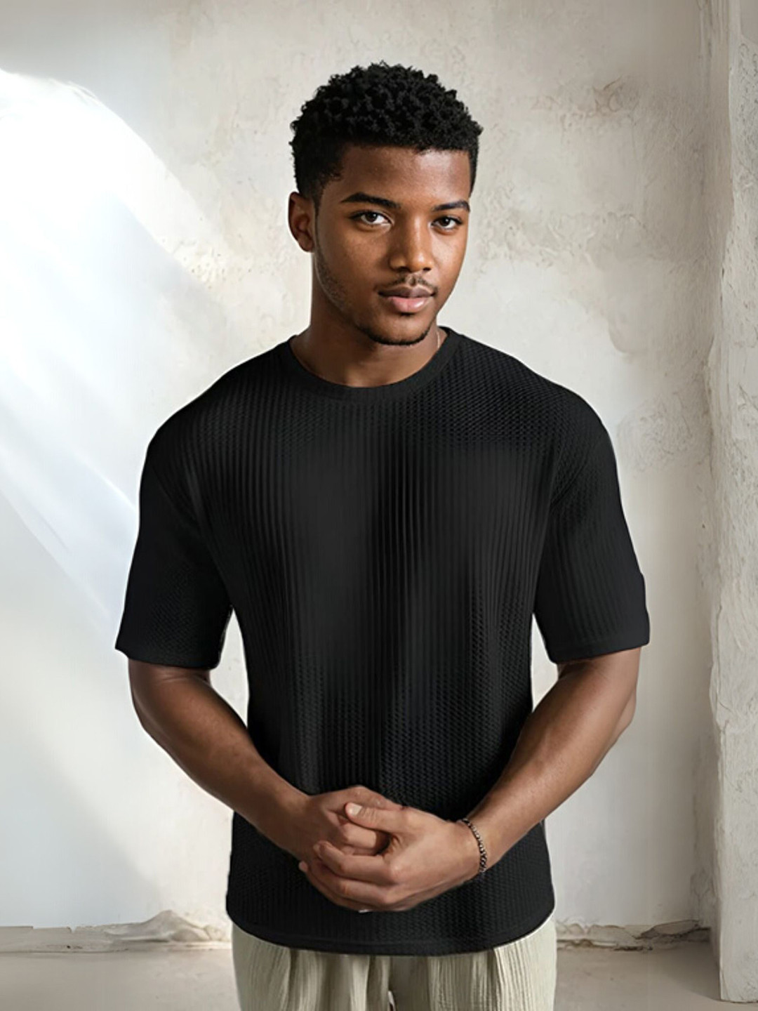 HEAST Men Self Design Round Neck Muscle Fit T-shirt