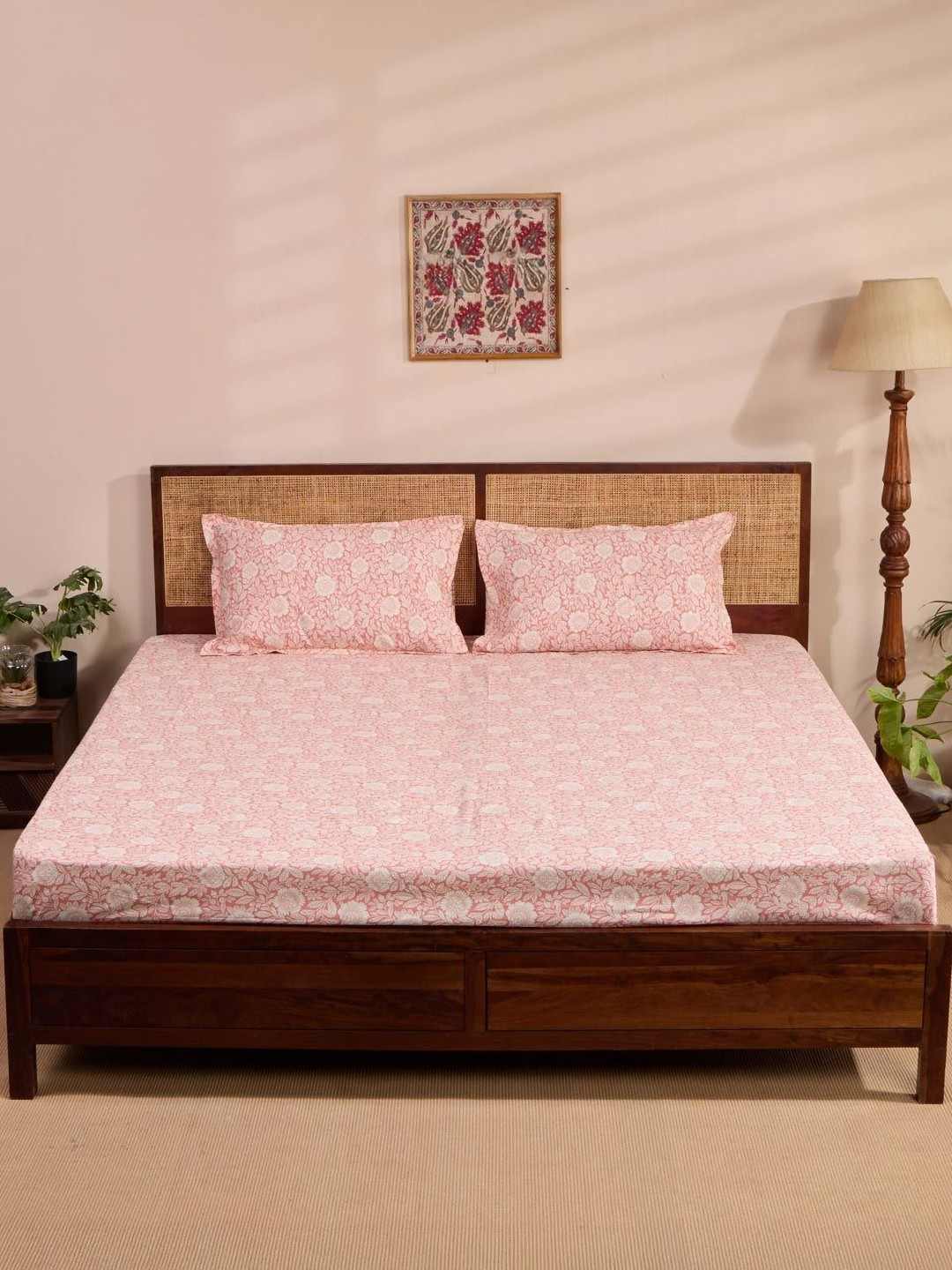Fabindia Amiran Pink Floral Cotton 144 TC Fitted King Bedsheet with 2 Pillow Covers-93 x 102 inches