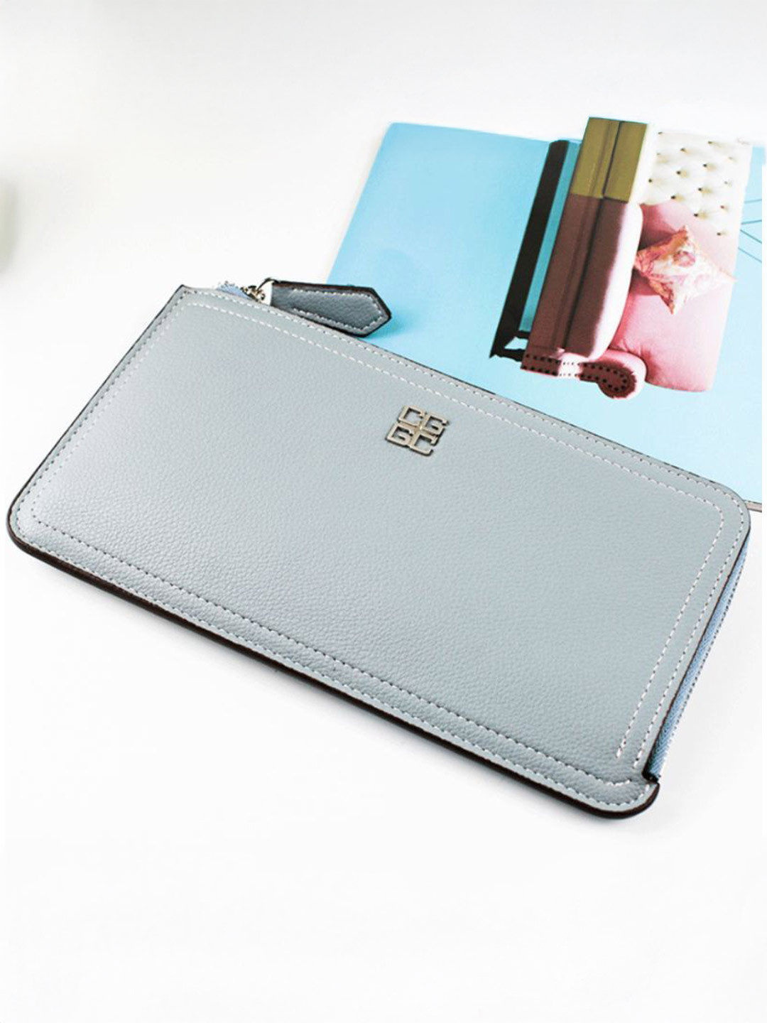 Pieru Women Zip Around Wallet