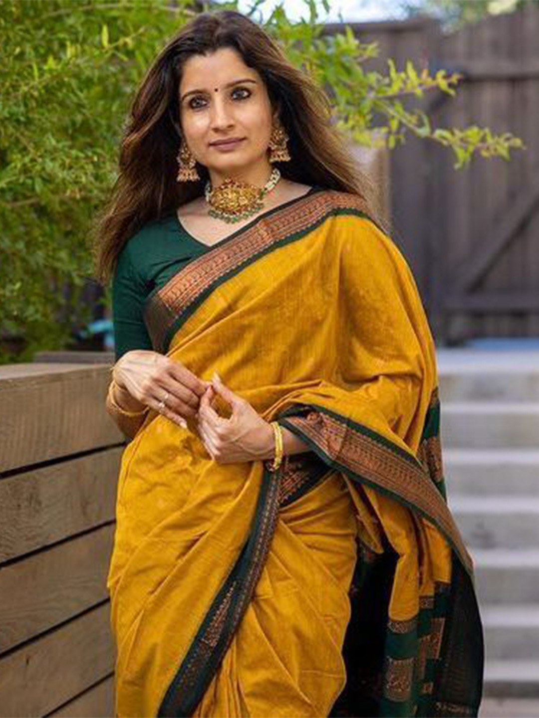 SGF11 Zari Woven Border Kanjeevaram Saree