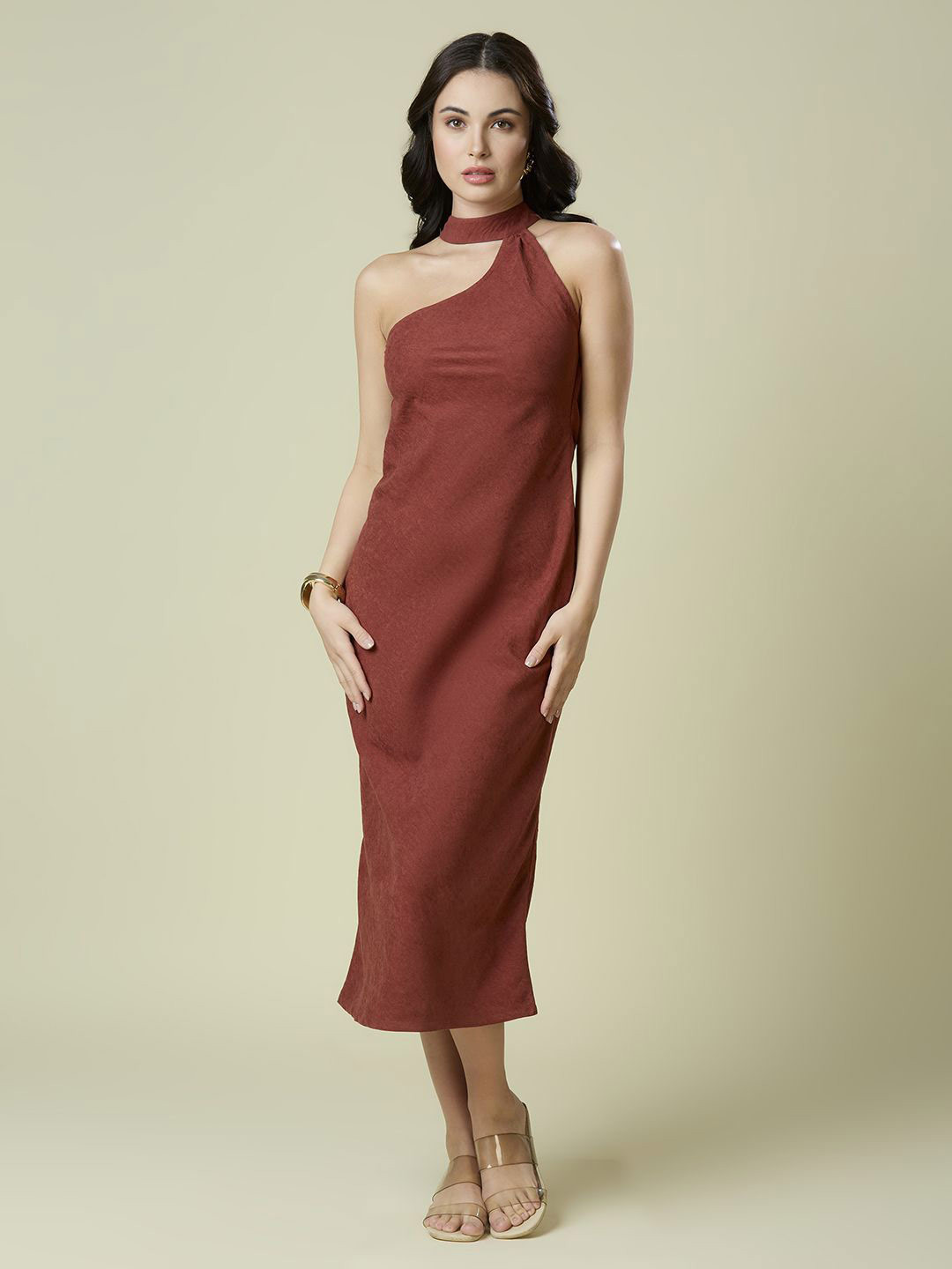 PEACH & PANDA Halter Neck Velvet Sheath Midi Dress