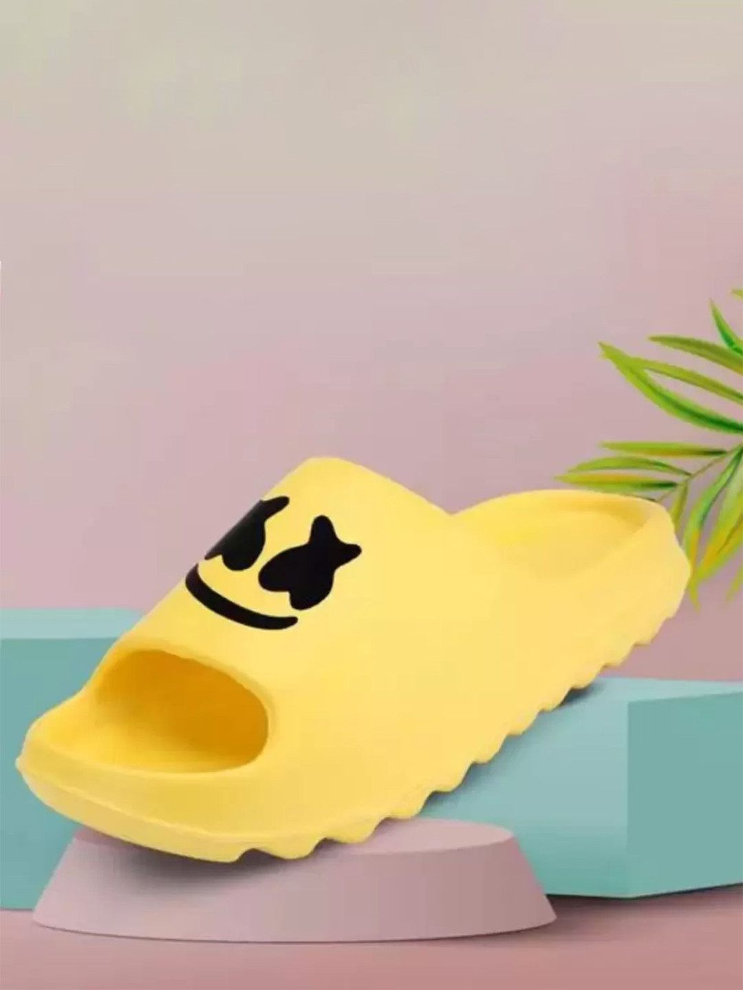 RICHALE Men Printed Sliders