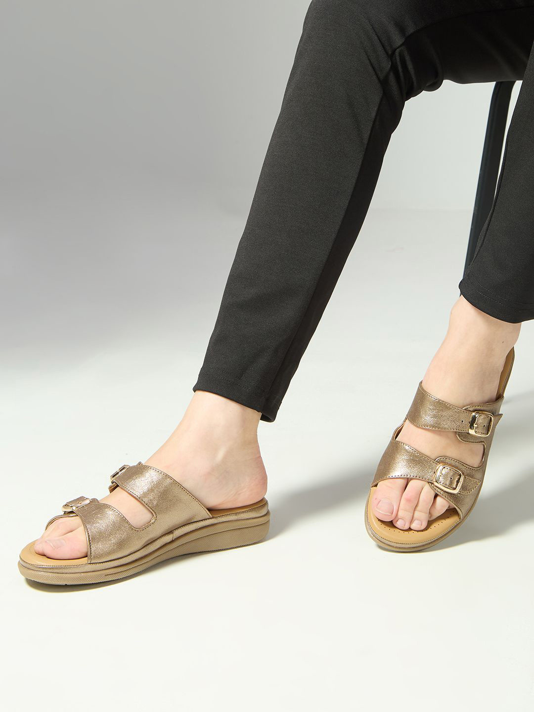 Inc 5 Women  Solid Pattern Open Toe Slip-On Flats